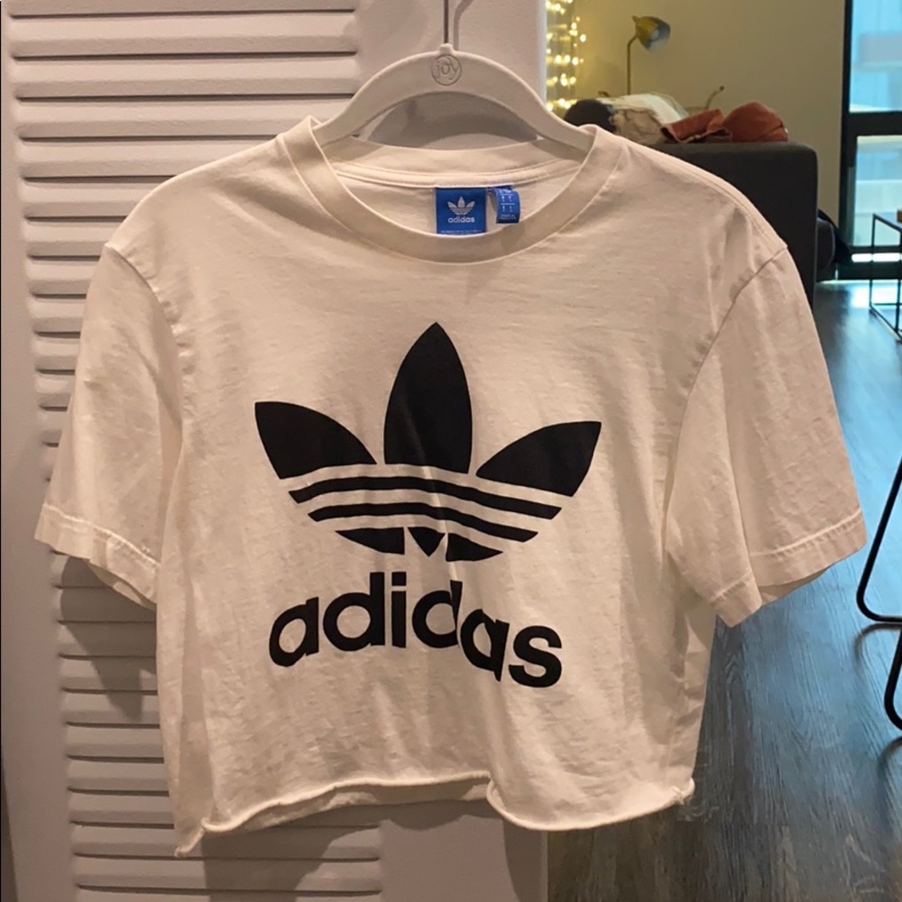 Short sleeve top